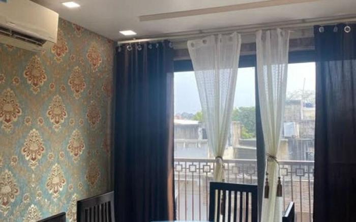 Modern 3BHK Apartment in Saket | Family-Friendly