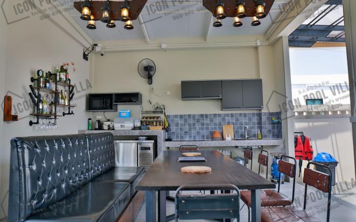 Icon Pool Villa Bangsaen l ไอคอน พูลวิลล่าบางแสน