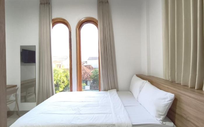 CIKOMI KOSTEL Syariah By Hans Management