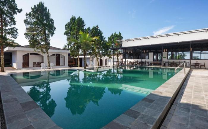 Casa de Lani Resort & Convention