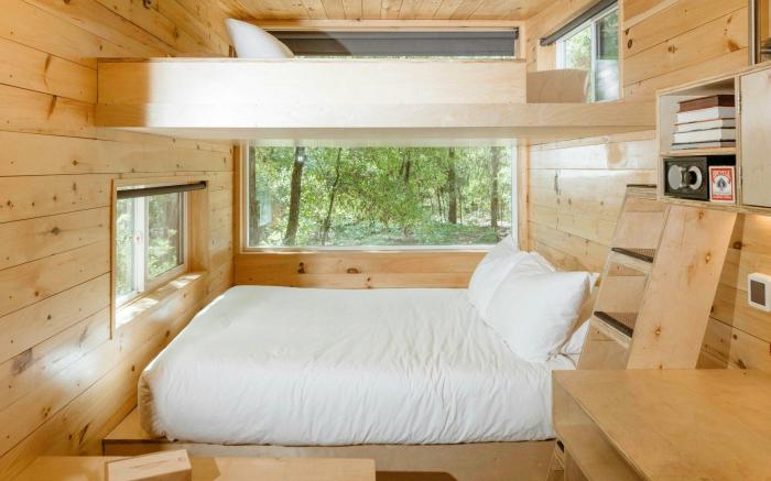 Postcard Cabins Shenandoah North