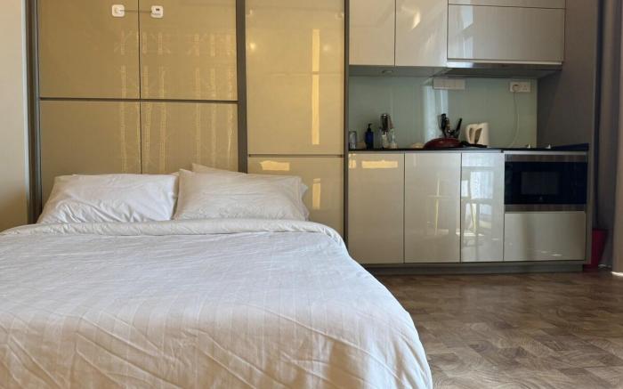 Expressionz B2705 1BR KLCC by Laze Home