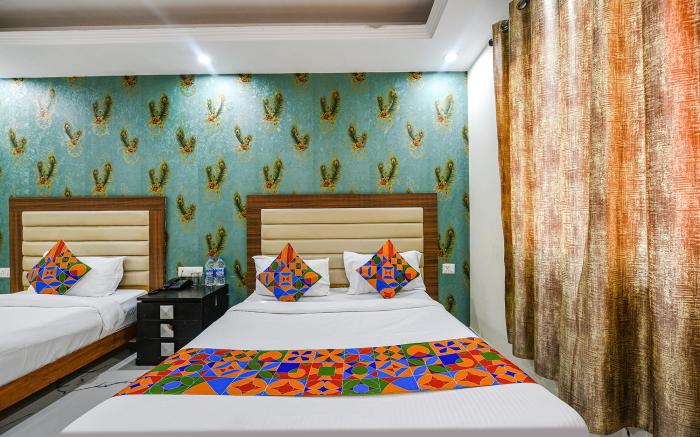 FabHotel Shanti Stay