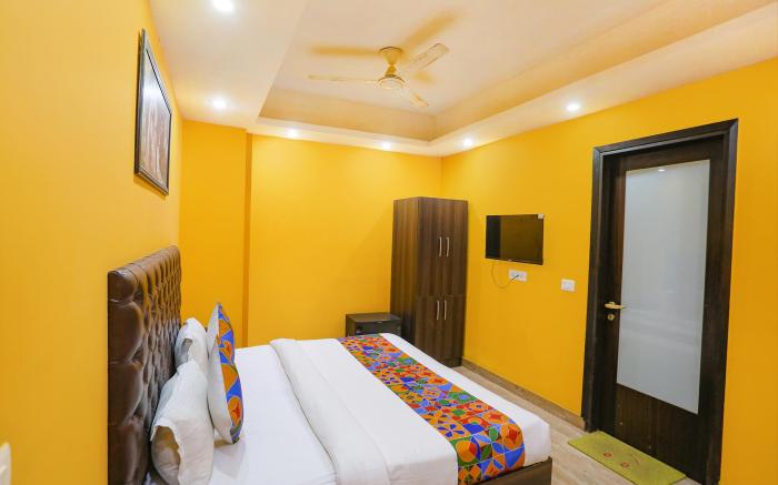 FabHotel Taj Home Stay