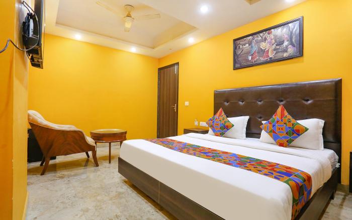 FabHotel Taj Home Stay