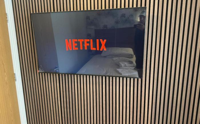 Double Standard Room with Private Bathroom