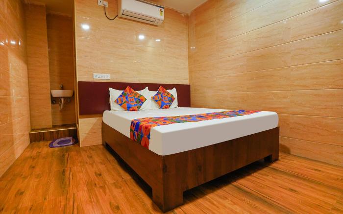 FabExpress Arunachala Guest House