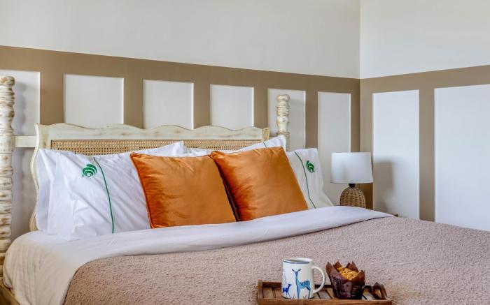 tisyastays | Marbella 2BHK at Regal Park w/ Pool