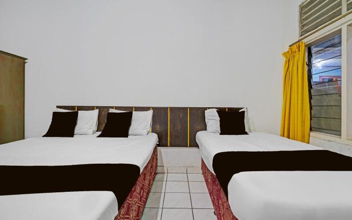 OYO 94802 Hotel Prima