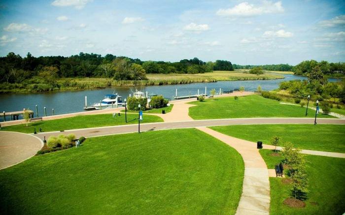 Hilton Garden Inn Suffolk Riverfront