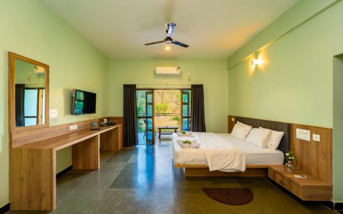 Avadale Dandeli - Heritage River Resort - Stag Groups Not Allowed