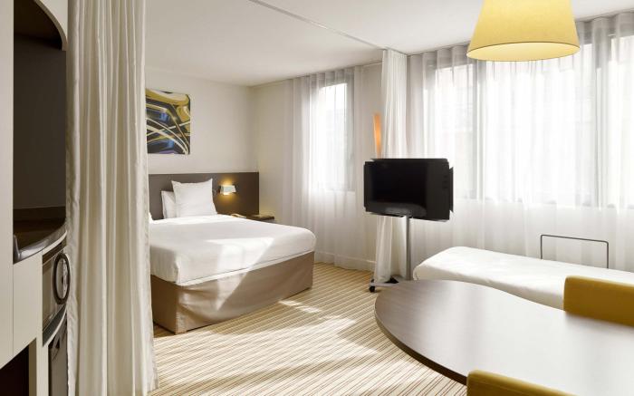 B&B HOME Rueil-Malmaison Gare