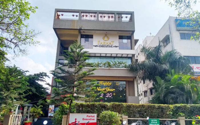 Hotel Farhat Executive Ahilyanagar Maharashtra
