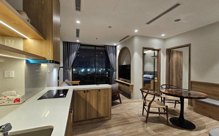 Apt 2 BR Golf Course View, Infrared Sauna, Ecopark