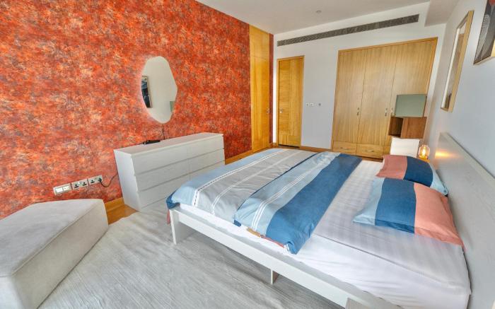 Luxury Homestay Near Dubai World Trade Centre