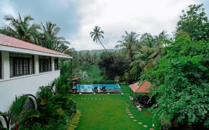 Viraam Estate by RÊVE/heated pool, caretake & chef