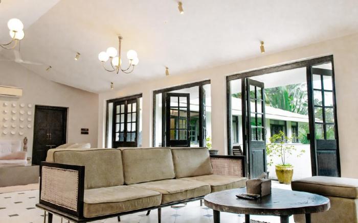 Viraam Estate by RÊVE/heated pool, caretake & chef