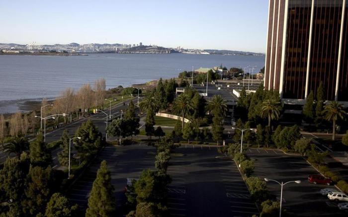 Hilton Garden Inn San Francisco - Oakland Bay Bridge Hotel