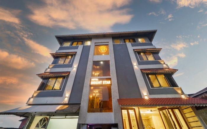 Hotel Bright Star