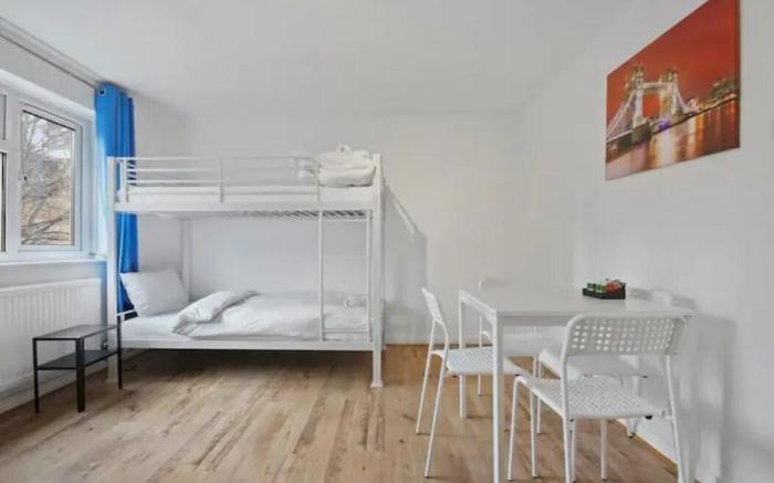 APlaceToStay Central London Apartment, Zone 1. SOH