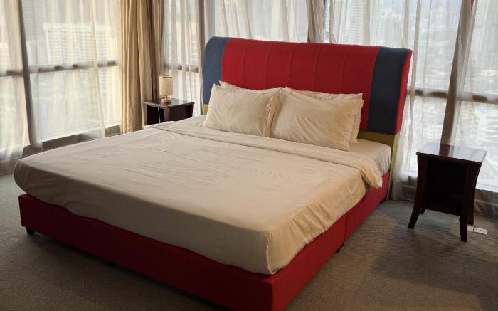 The Room At Times Square 