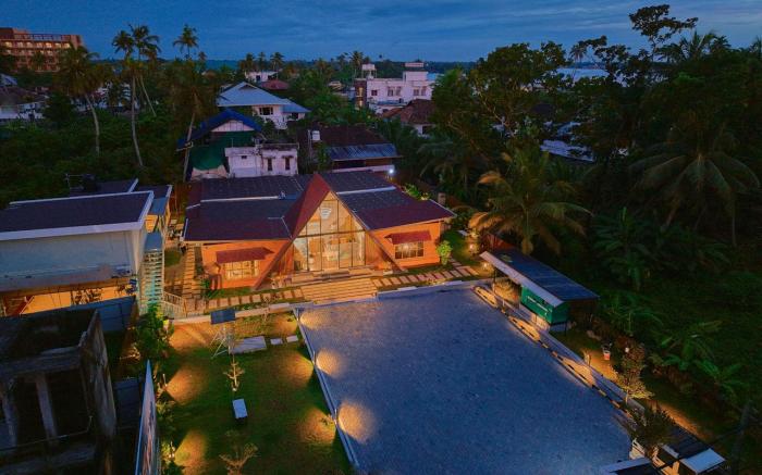 Kayal Cove Resort By VOYE HOMES