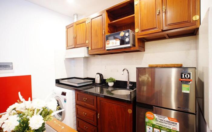 Cozy Local Studio | Work & Stay in Central Hanoi