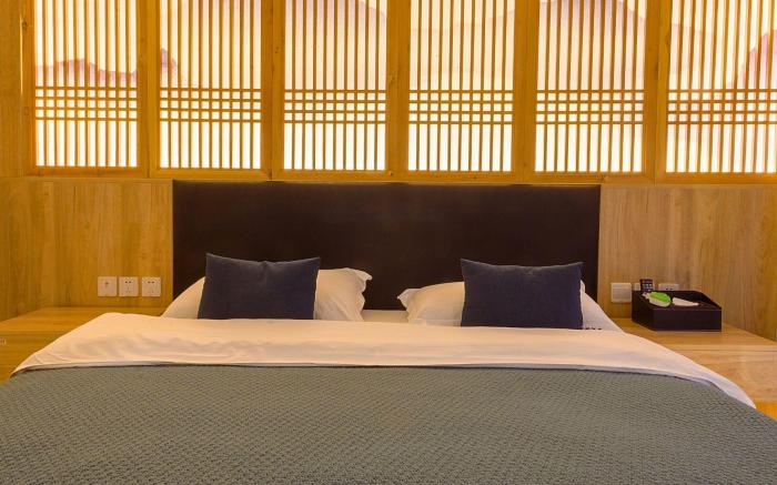 Heinemanns Guest House With Jacuzzi  Local Family vibes