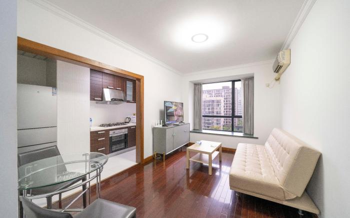 Tyms Cozy 1BR APT Gubei Carnival Court