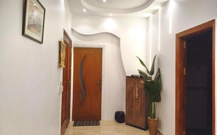 Pyramids Gold Sand INN