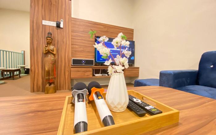 Ruma 101 Jonker 3BR 10Pax - Karaoke/Netflix