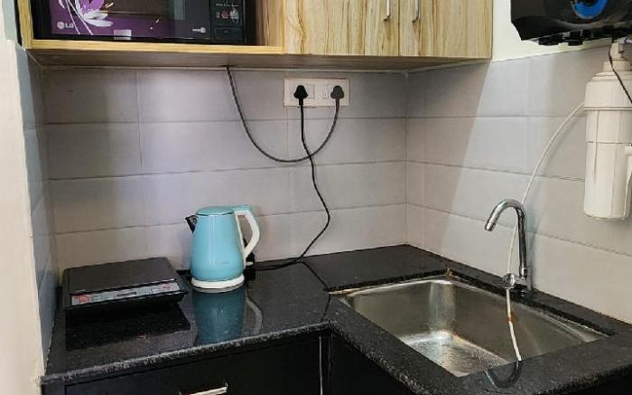 Weekend Getaway's - Golden Sparrow