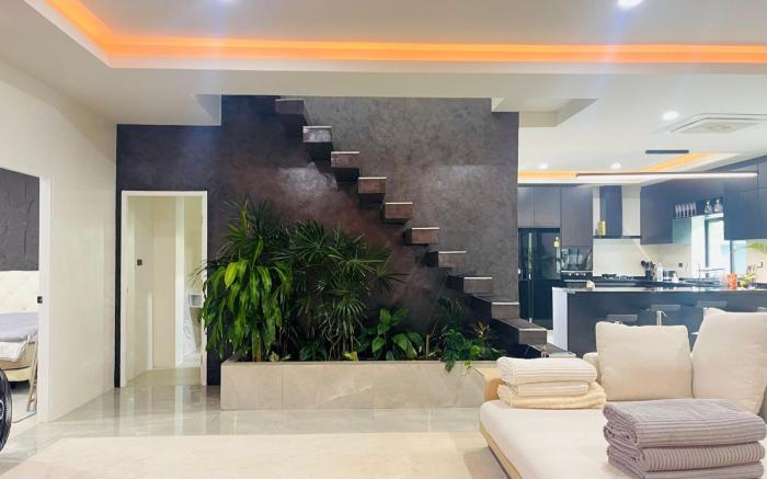 Villa Astra Rawai Phuket