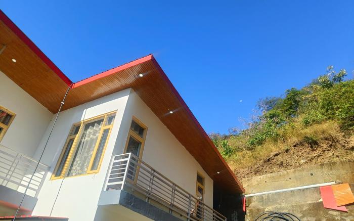 Atulyam Farms and Stay