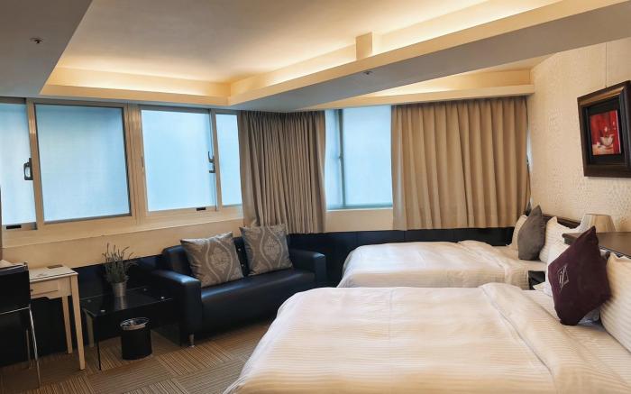 Ifinn Hotel