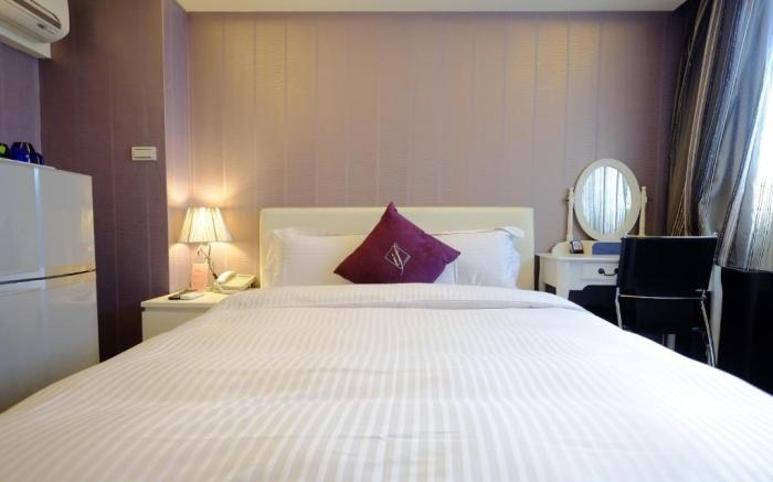 Ifinn Hotel