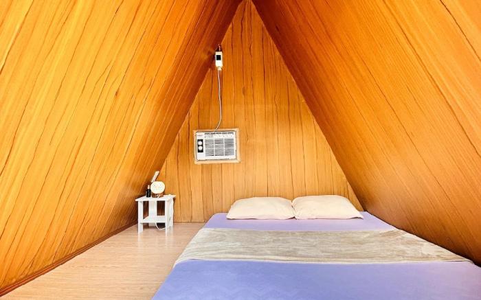 Orhé Private Villa with Pool and Jacuzzi in Bataan