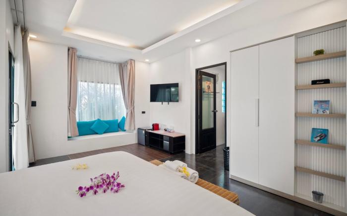 La Casa Bangtao Resort