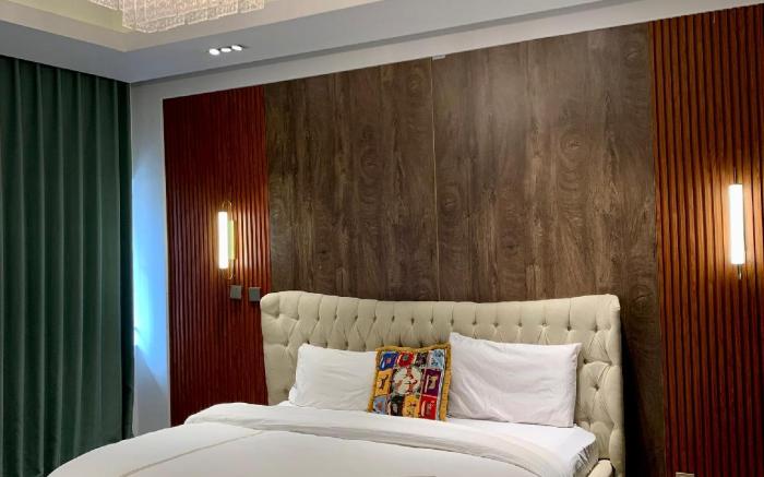 MacDonalds— Wing B 3-bedrooms