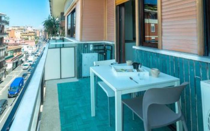 Casa vacanza Appartamento Irnerio vicino la Metro