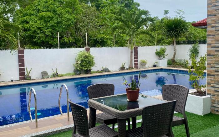 Olivias Place Family room