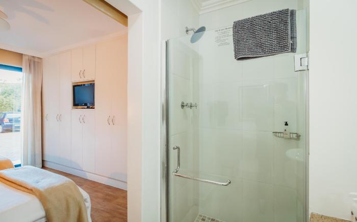 17 on Wellington Aparments