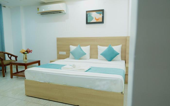 CORPOTATE STAYS-SECTOR 43