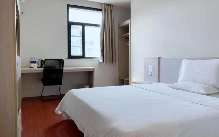 Hanting Hotel Chengdu University of TCM Provincial Hospital