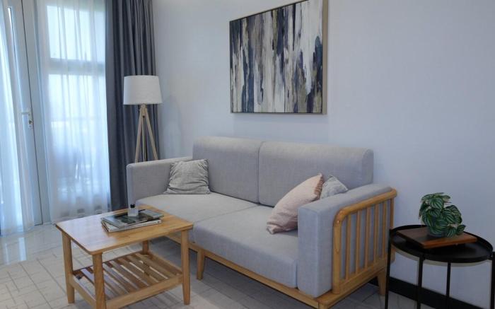 Cozy 1BR with Infinity Pool & Gym