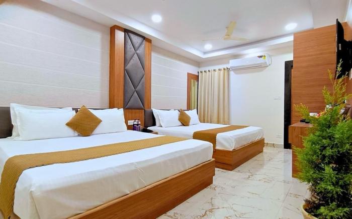 Levelup Plus Royal Inn