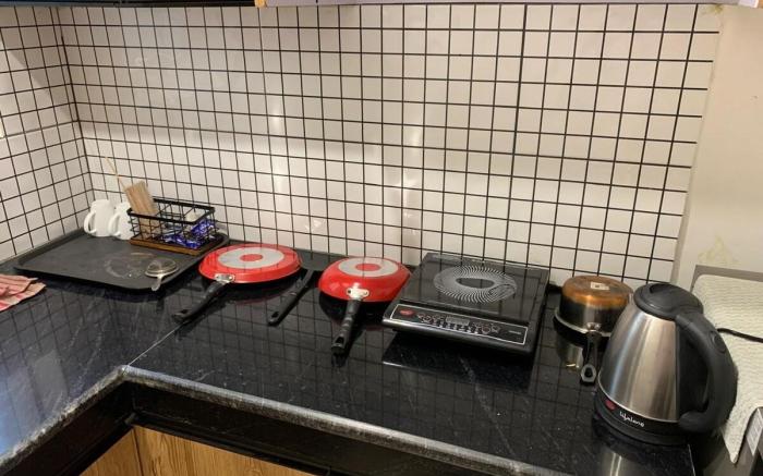 Red Flag Opéra Loft | Near Pallasio Mall & Ekana