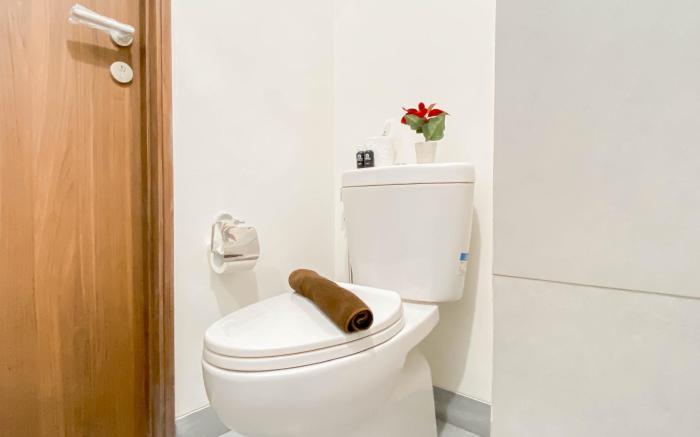 Basic Studio LRT City - Royal Sentul By Travelio