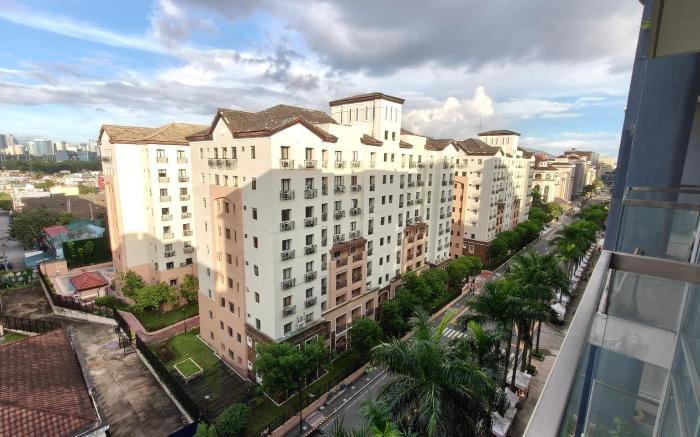 Asthrea Condotels Across Terminal 3 Airport