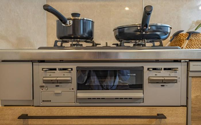 浅草・上野観光に便利！鶯谷一戸建て｜4寝室＆駐車場完備｜山手線徒歩7分